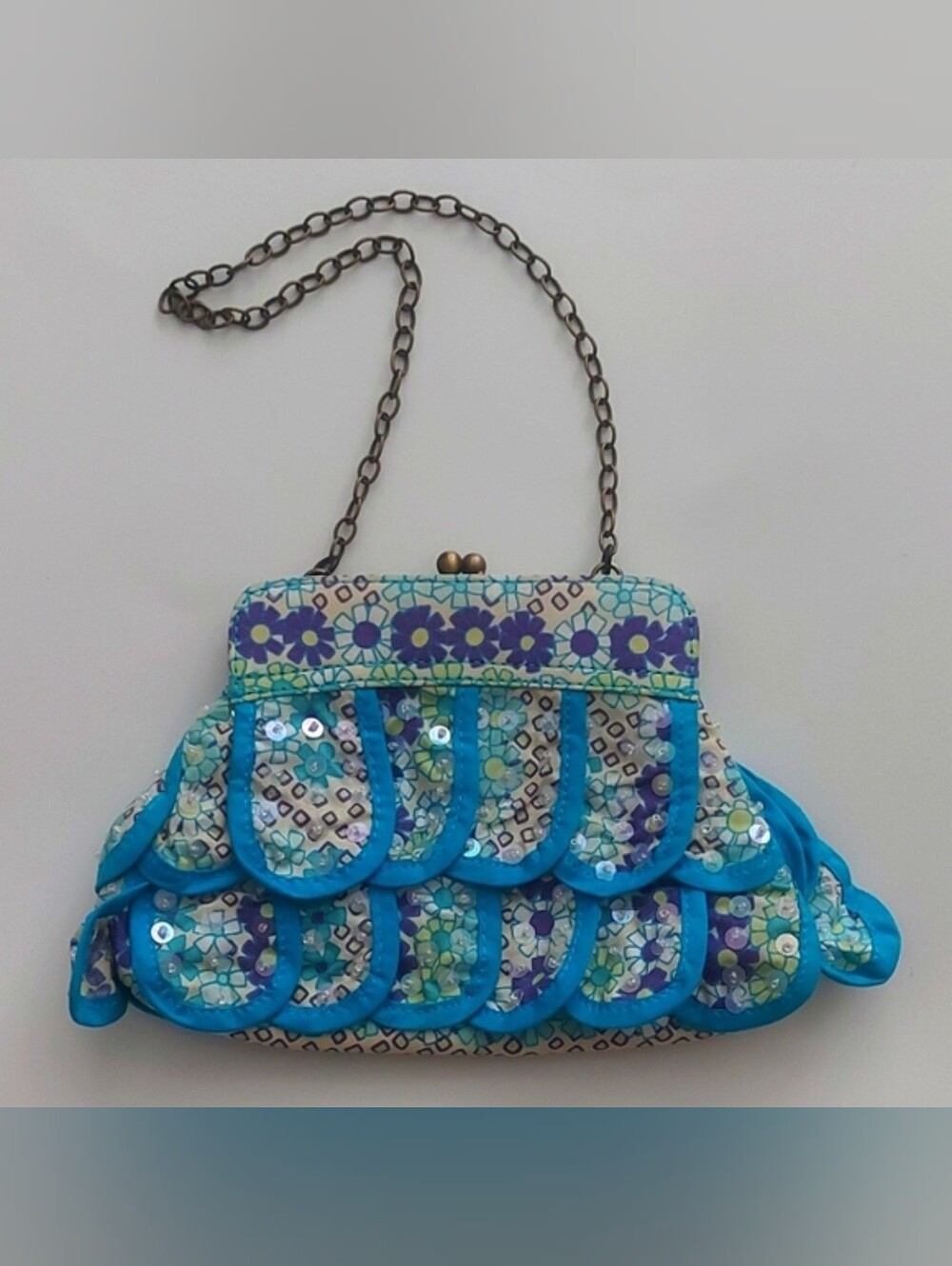 Vtg Y2K GAP Blue Floral Tiered Ruffle Sequin Kiss Lock Mini Bag 🦋